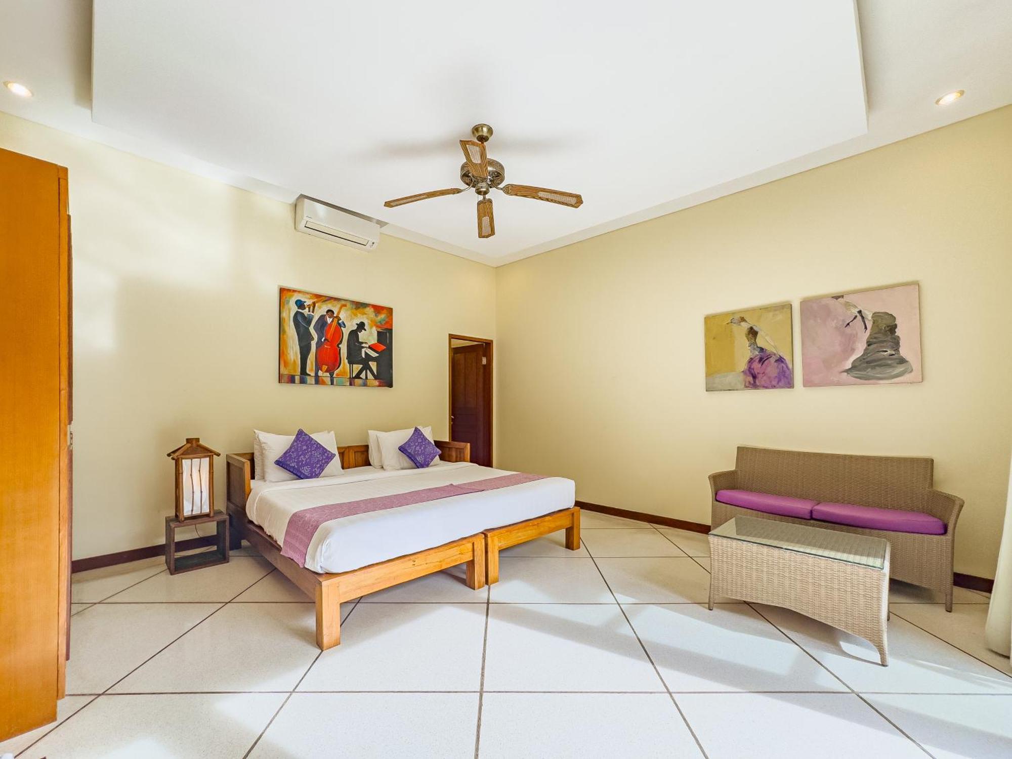 Villa Bugis Drupadi Seminyak Room photo