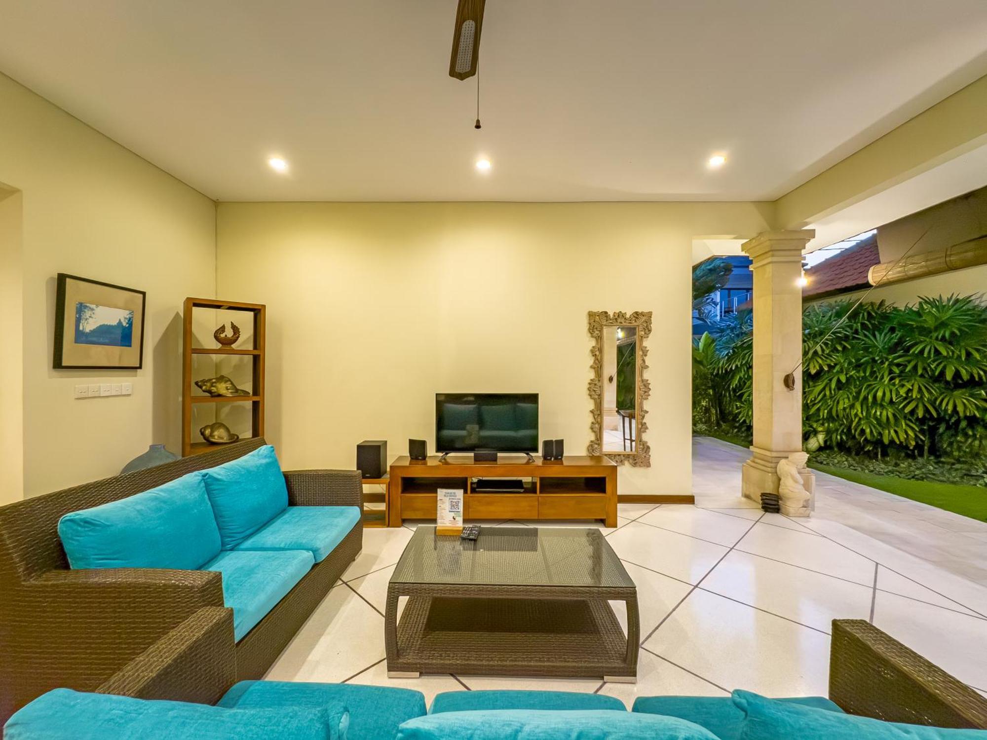 Villa Bugis Drupadi Seminyak Room photo