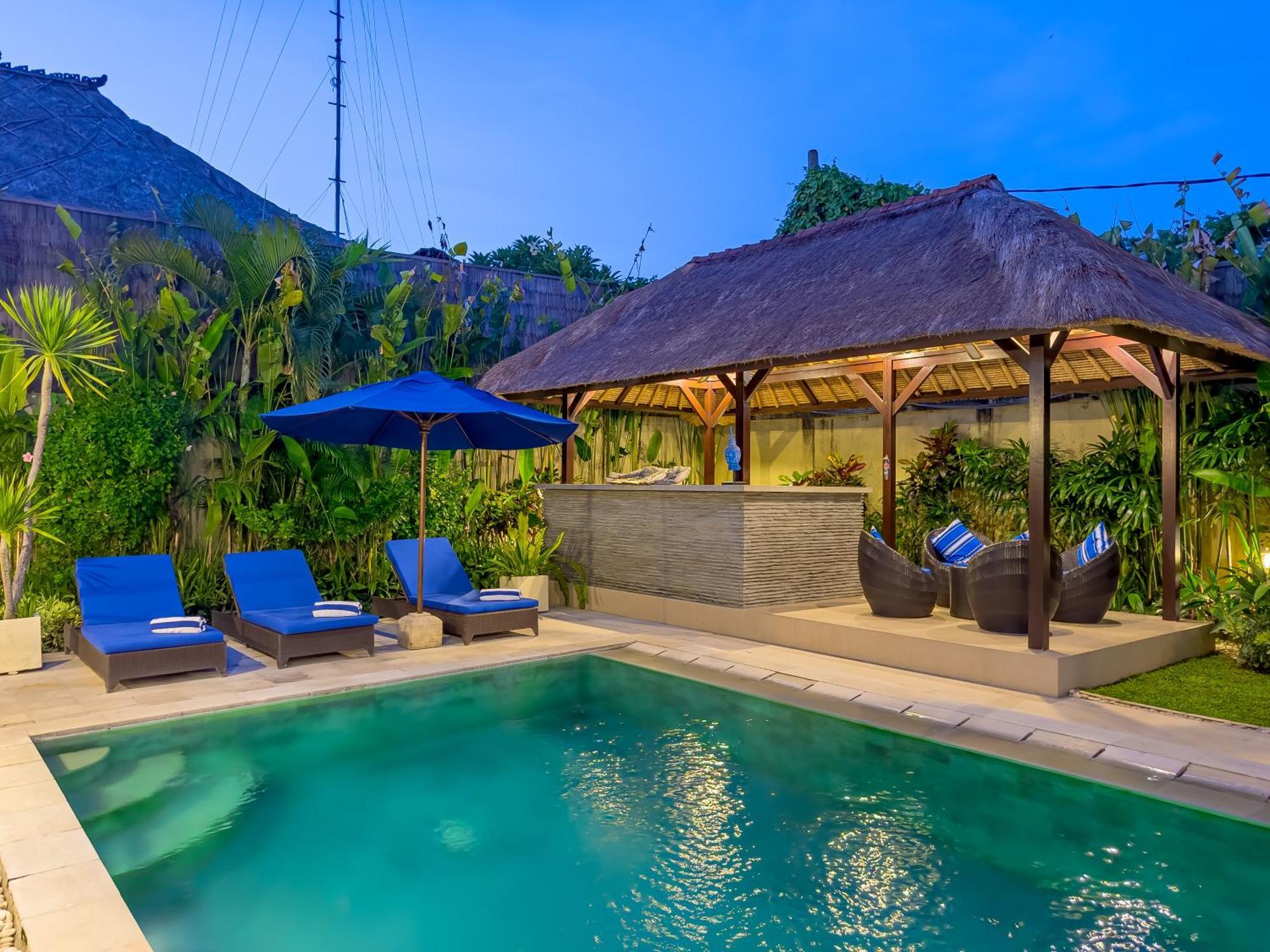 Villa Bugis Drupadi Seminyak Room photo
